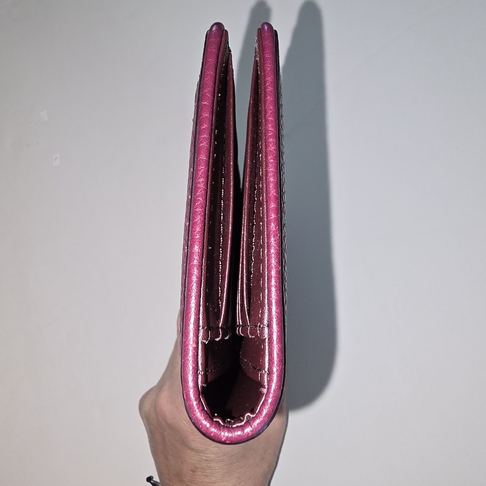 Kate Spade bifold wallet - Picture 4 of 15